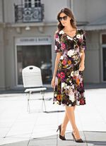 Kleid in Wickeloptik 