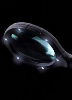 Extra gro&szlig;e Lupe mit LED-Licht 