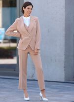 Hosenanzug mit doppelreihig gekn&ouml;pftem Blazer 