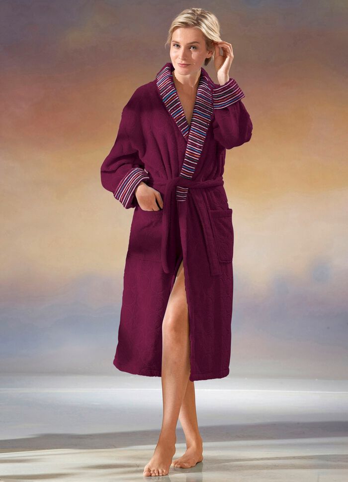 Bademantel mit faszinierender Strukturierung BEERE