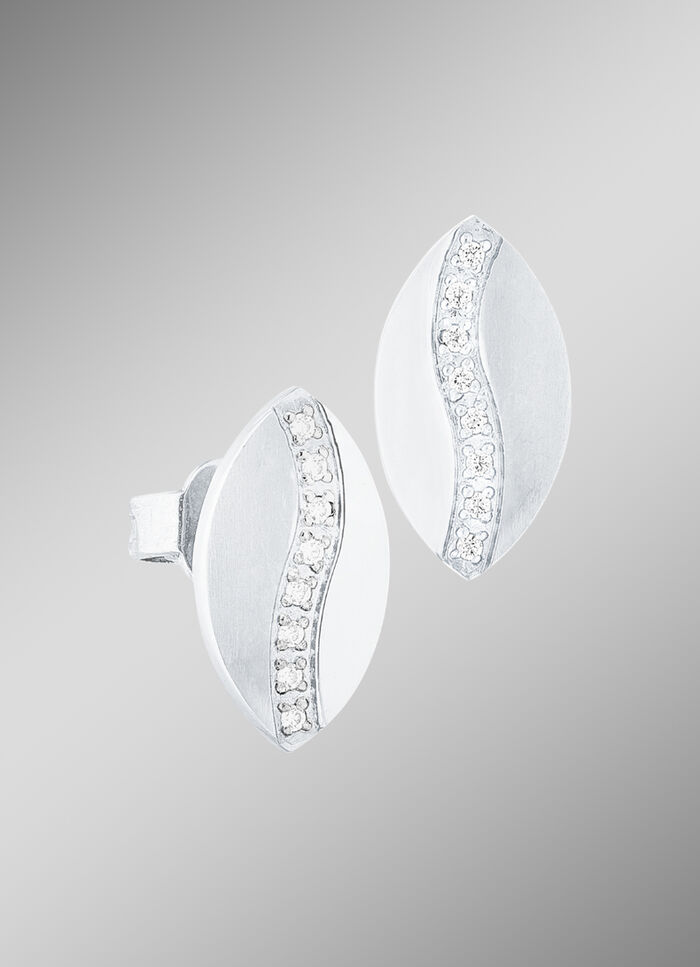 Schicke Ohrstecker mit synth. Zirkonia 