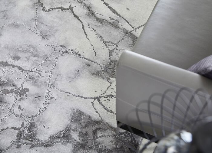 Stilsichere Br&uuml;cken und Teppiche mit Marmormotiv 