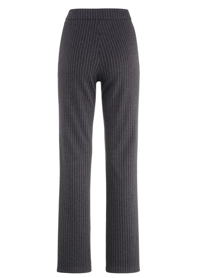 Nadelstreifenhose in modischer Weite 
