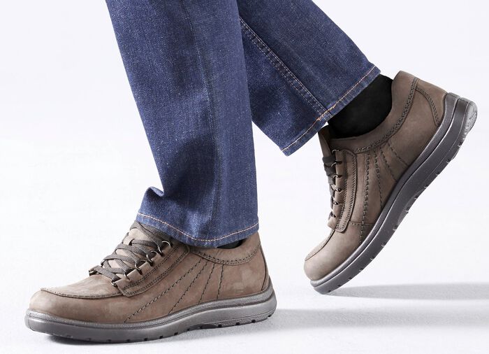 Schn&uuml;rschuh mit herausnehmbarem Fu&szlig;bett OLIV