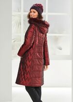 Mantel mit Kontrastpaspelierung 