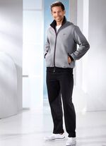 Freizeitanzug mit Seitentaschen 