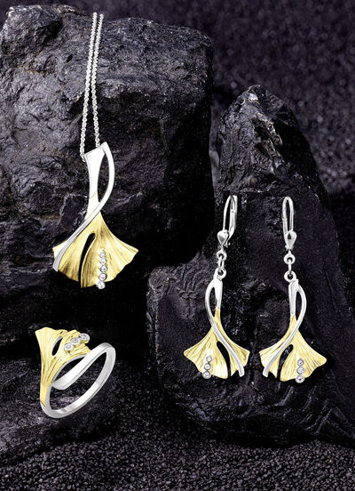 Ginkgoblatt-Anhänger in Bicolor mit synth. Zirkonia 