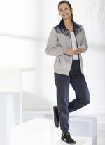 Freitzeitanzug mit elastischen Beinabschlüssen