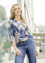 Shirt mit Allover-Druck in 2 Farben BLAU-CAMEL-EISBLAU