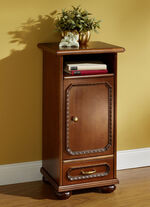 Hochwertige M&ouml;belserie mit Echtholzfurnier NUSSBAUM