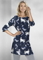 Longshirt mit modisch flachem Ausschnitt 