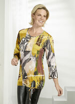 Faszinierendes Shirt mit Pl&auml;ttchenzier im Vorderteil 