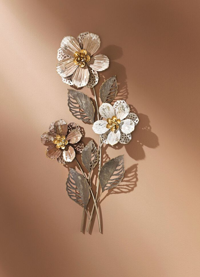 Wanddekoration aus Metall 