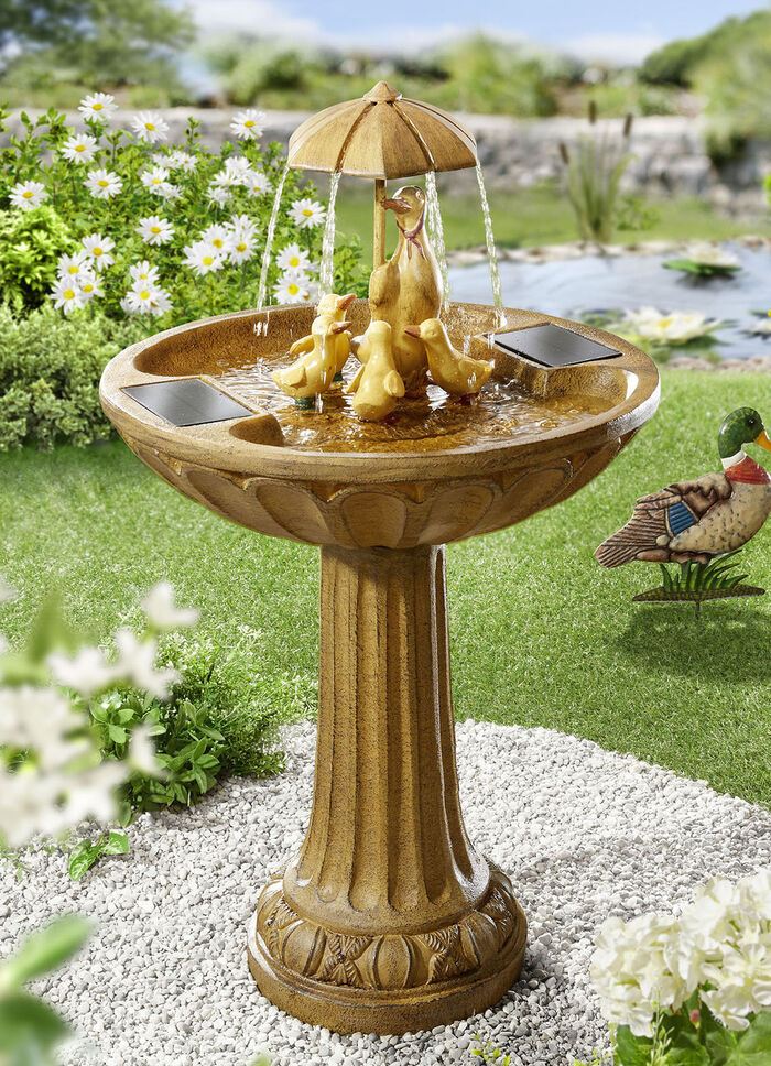 Solarbrunnen im edlen Bronzelook 