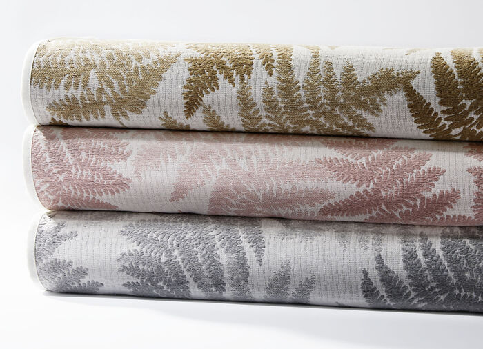 Tagesdecke mit naturnahen Blättermotiven SILBER