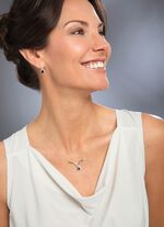 Ohrstecker mit echten Safir und echten Wei&szlig;topasen 