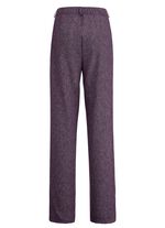 Hose in modischer Weite 