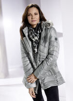 Jacke mit abnehmbarer Kapuze 