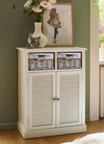 Teilmassive Kommode im Landhausstil 