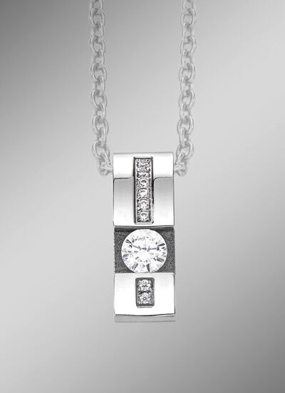 Eleganter Anh&auml;nger mit synth. Zirkonia 