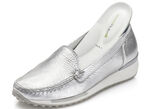Waldl&auml;ufer, klassische Damen-Slipper, Weite H, mit herausnehmbarem Fu&szlig;bett SILBER
