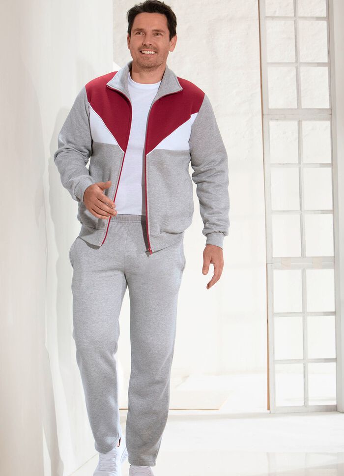 Freizeitanzug mit Seitentaschen 