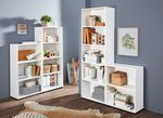 Klassische Regal-Serie mit Kunststofffüßen WEISS