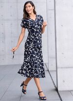 Rock in leicht ausgestellter Form 