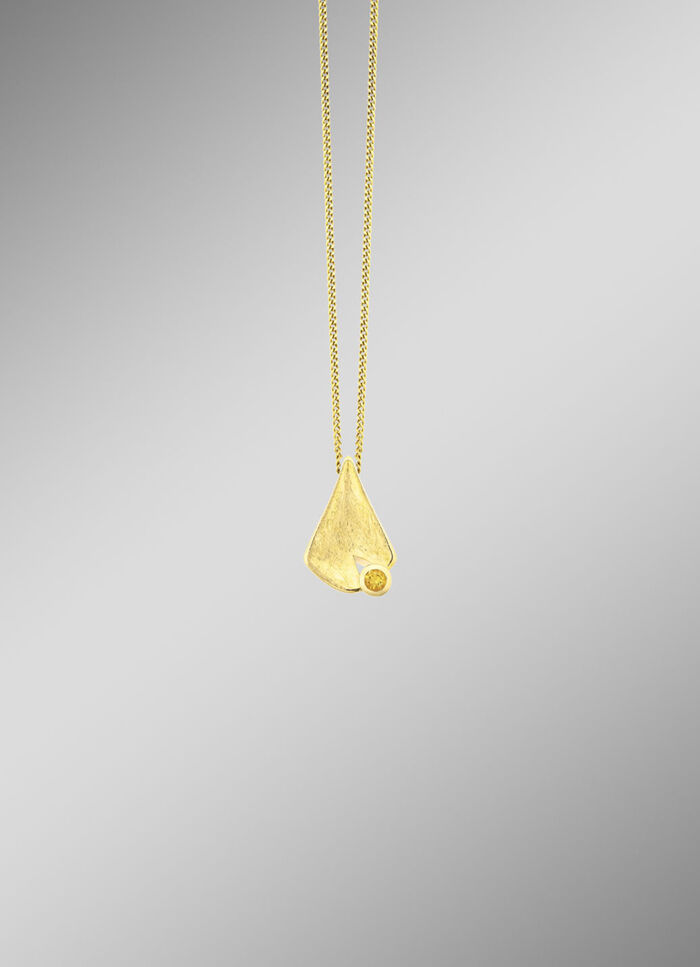 Interessanter Anhänger mit echt Citrin 