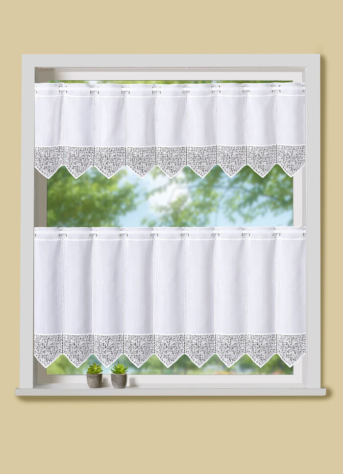 Kurzstore mit edler Macram&eacute;-Spitze 