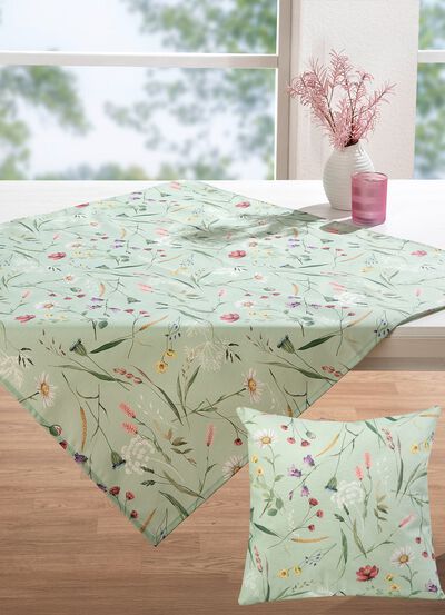 Tisch- und Raumdekoration mit Fleckschutz-Ausrüstung 