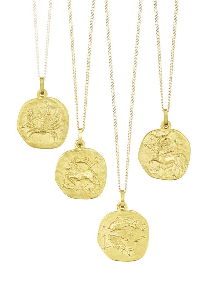 Attraktive Sternzeichen-Anhänger aus Gold 