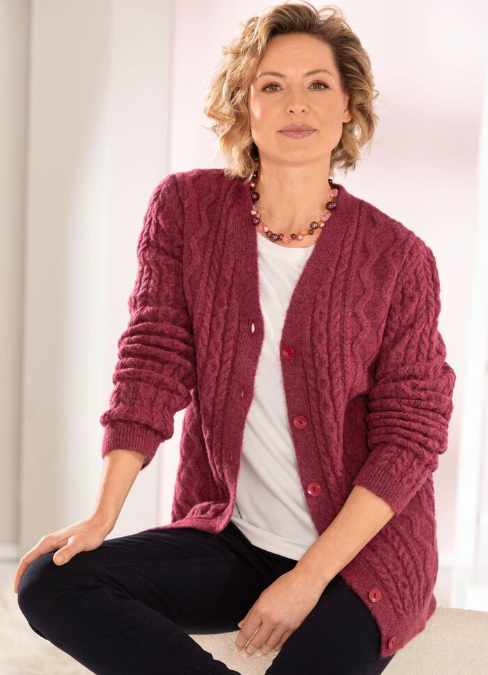 Strickjacke in sehr flauschiger Qualität 