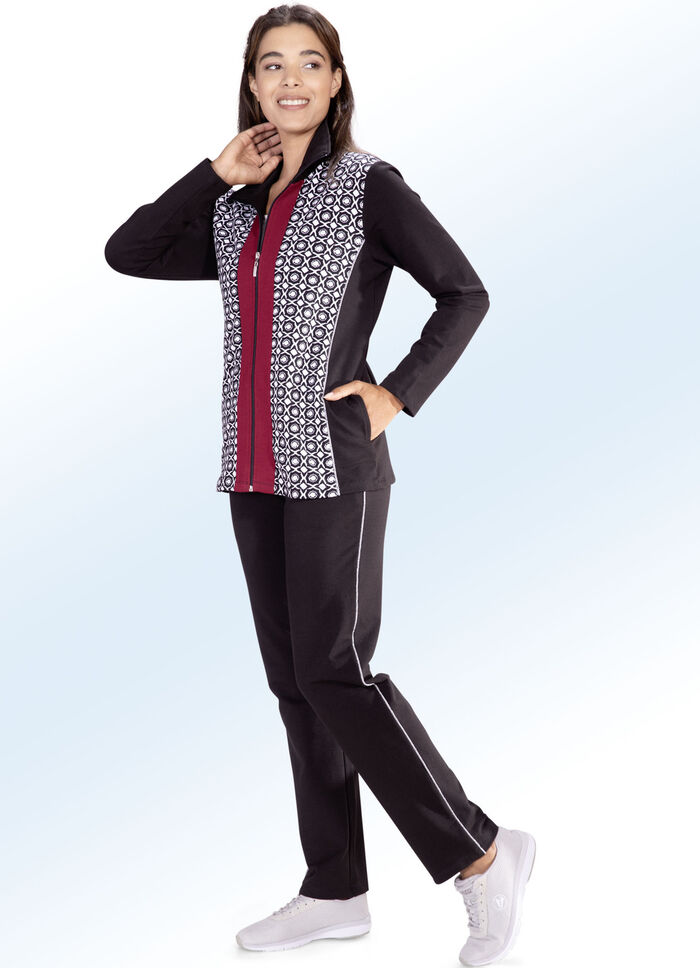 Freizeitanzug mit geraden Beinabschl&uuml;ssen 