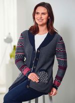 Strickjacke im Mustermix 