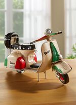 Handbemalter Vespa-Roller aus Blech 