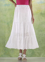 Stufenrock mit sch&ouml;ner Lochstickerei WEISS