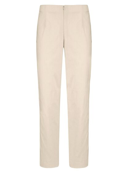 Hose in Kn&ouml;chell&auml;nge  