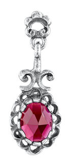 Ohrstecker im Antik-Design