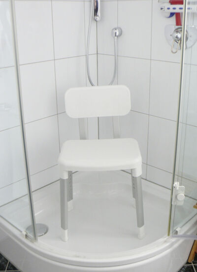 Höhenverstellbarer Dusch-und Badestuhl 