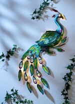 Pfauen-Wandbild mit LED-Beleuchtung 
