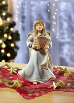 Goebel Engel aus Feinsteingut 