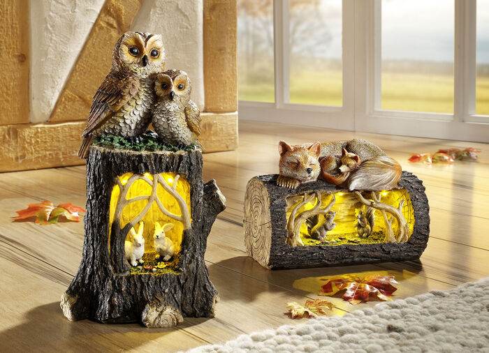 Beleuchteter Baumstamm 