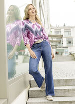 Shirt mit Allover-Druck in 2 Farben 