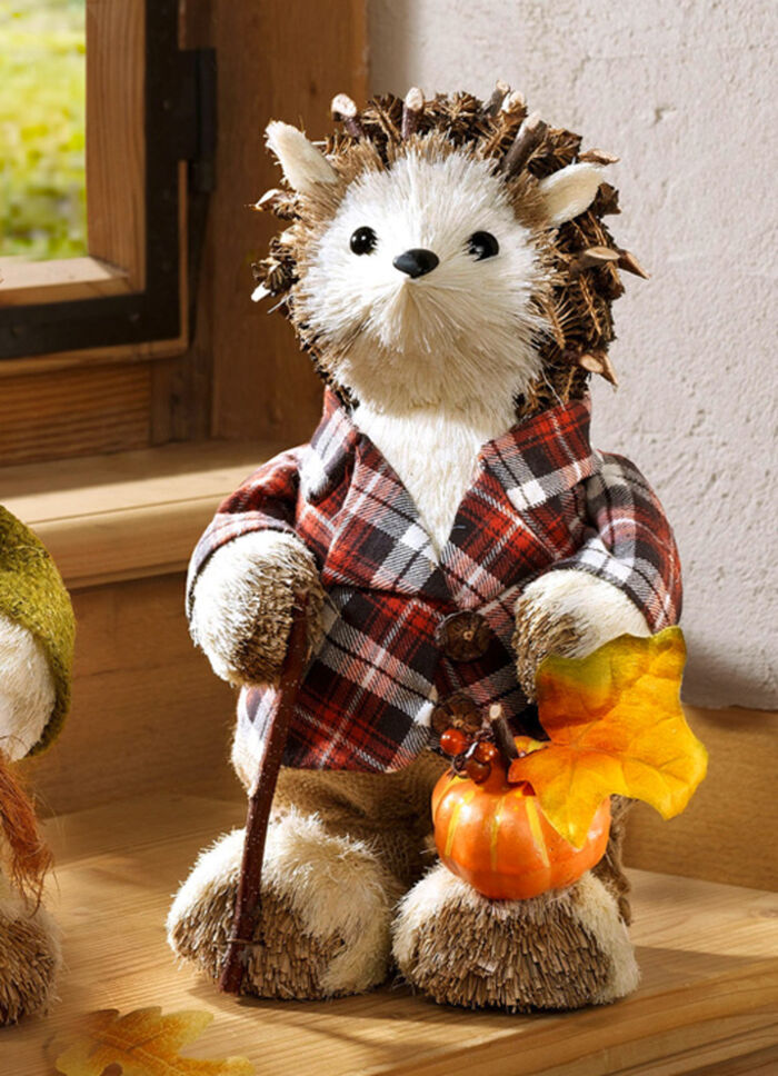 Igel aus Bast, Naturzapfen und Holz BRAUN