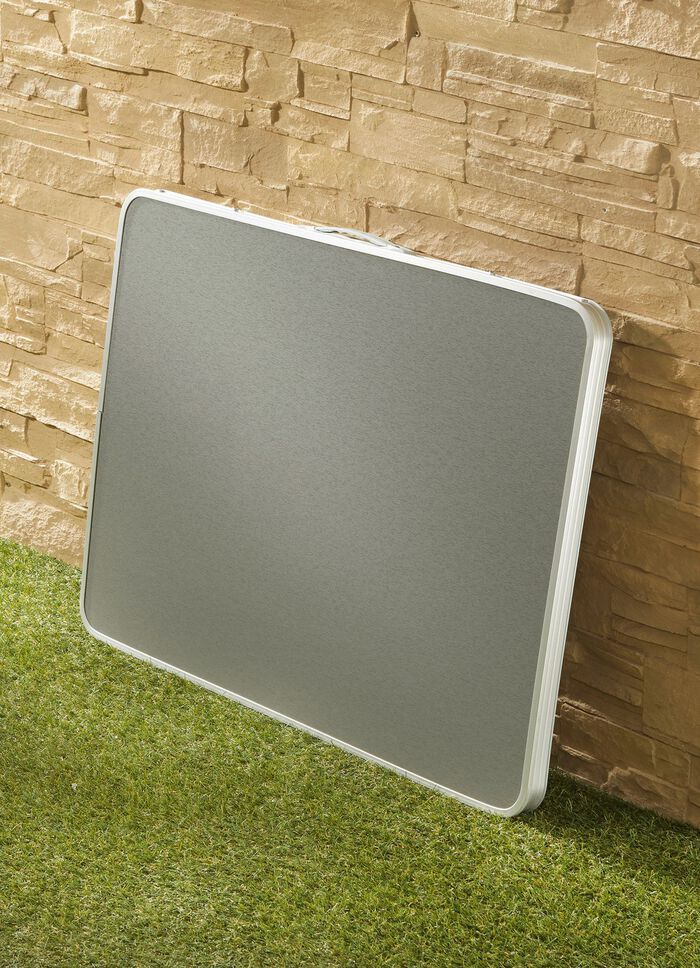 Campingtisch mit 2 Ablagen 