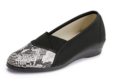 Slipper aus elastischem Textilmaterial 