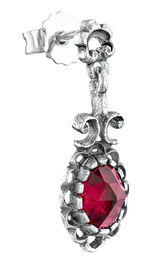 Ohrstecker im Antik-Design