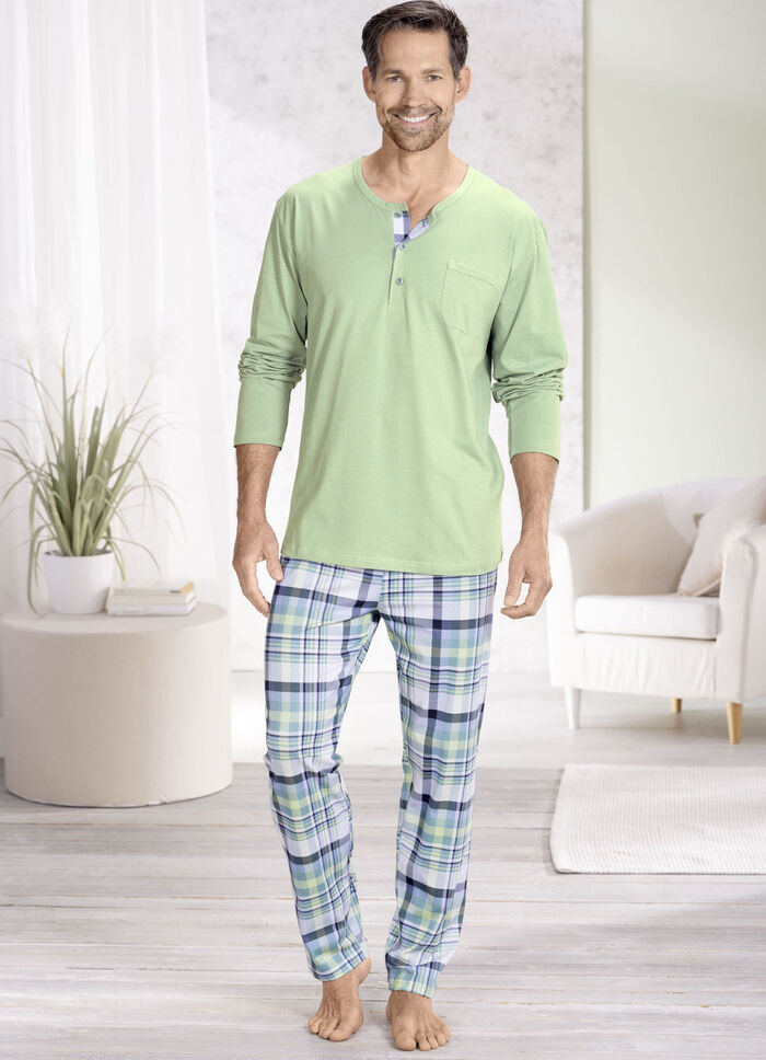 Schlafanzug mit Knopfleiste und offenen Abschlüssen 