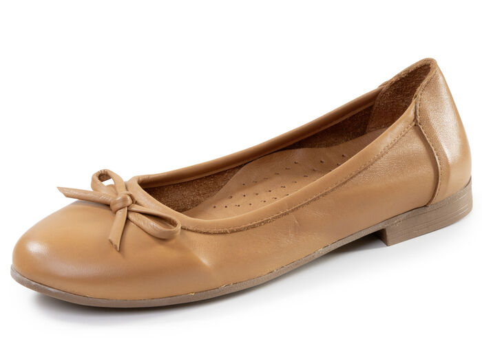 Andrea Conti, schicke Damen-Ballerinas, Weite G, mit herausnehmbarem Fußbett COGNAC